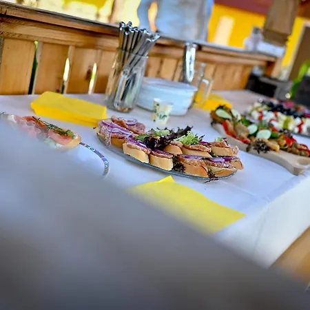 Case de vacanță Casa Potcovarului *